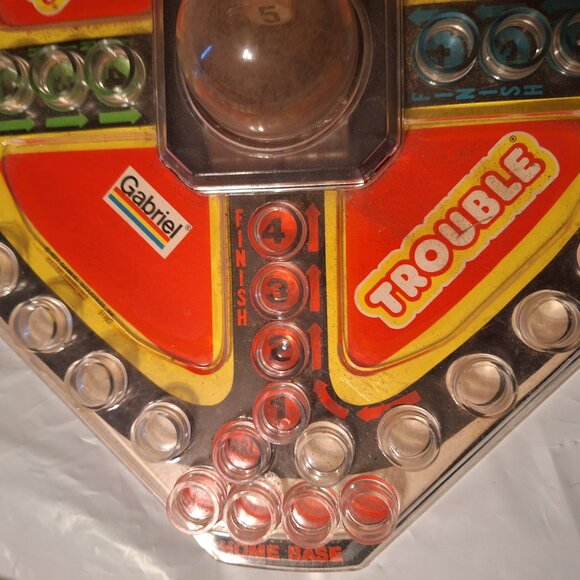 trouble board game - Picture 9 of 12